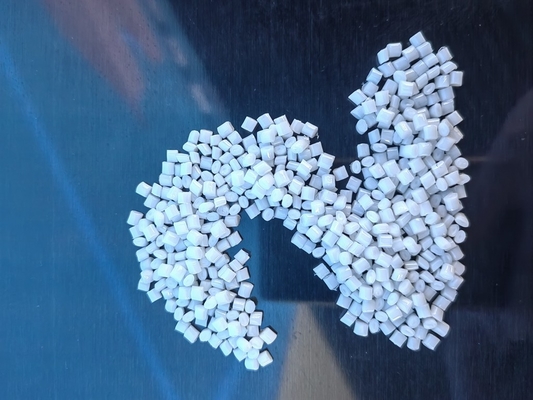 PBT樹脂プラスチック原材料 改造されたPBT耐火性PBT ガラス繊維強化耐火性PBT